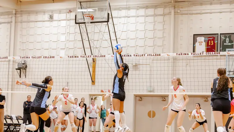 YVC volleyball vs Columbia Basin